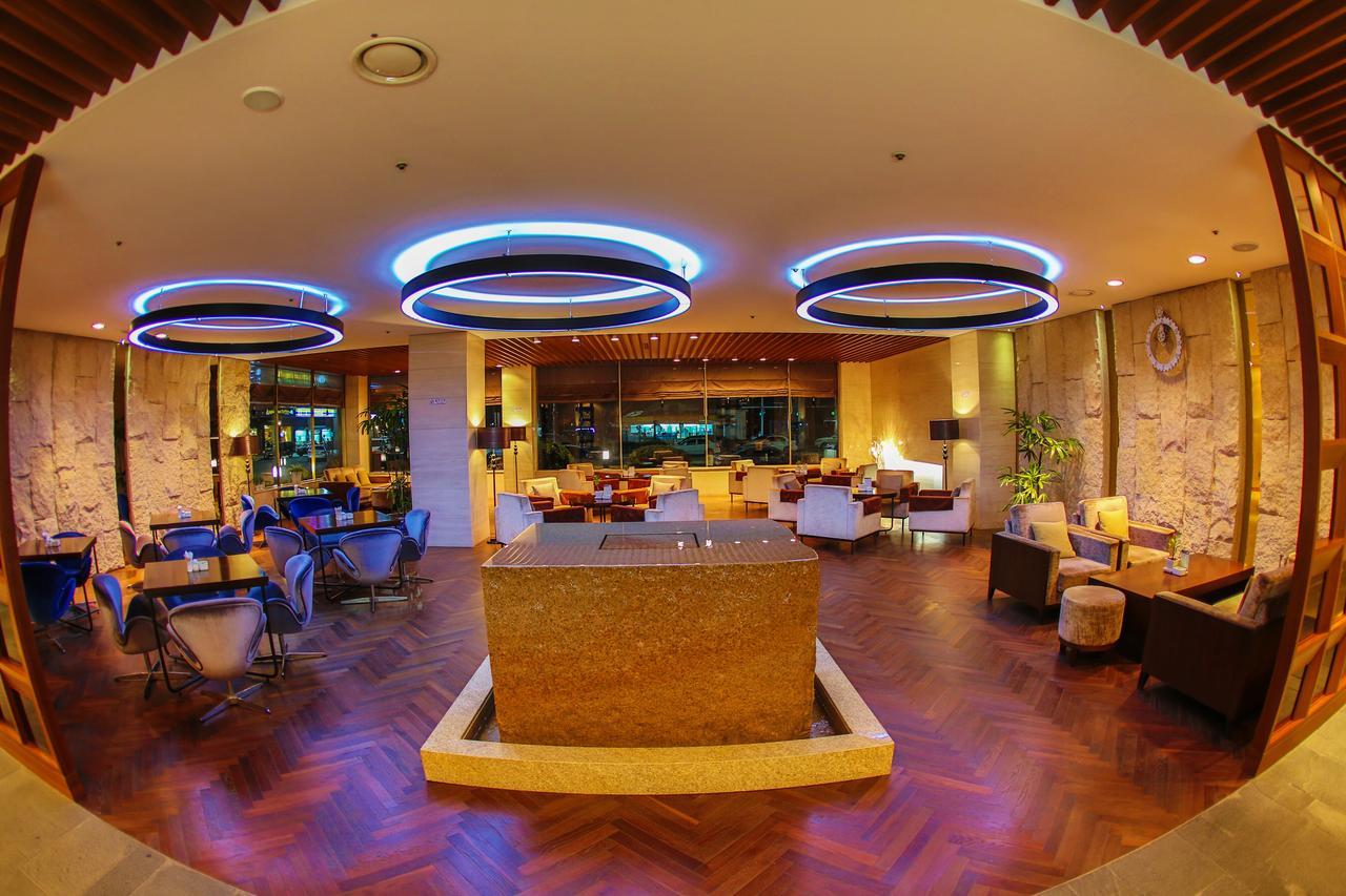 แชงเกรีย บีช ทัวริสต์ โฮเต็ล Hotel มกโพ ภายนอก รูปภาพ