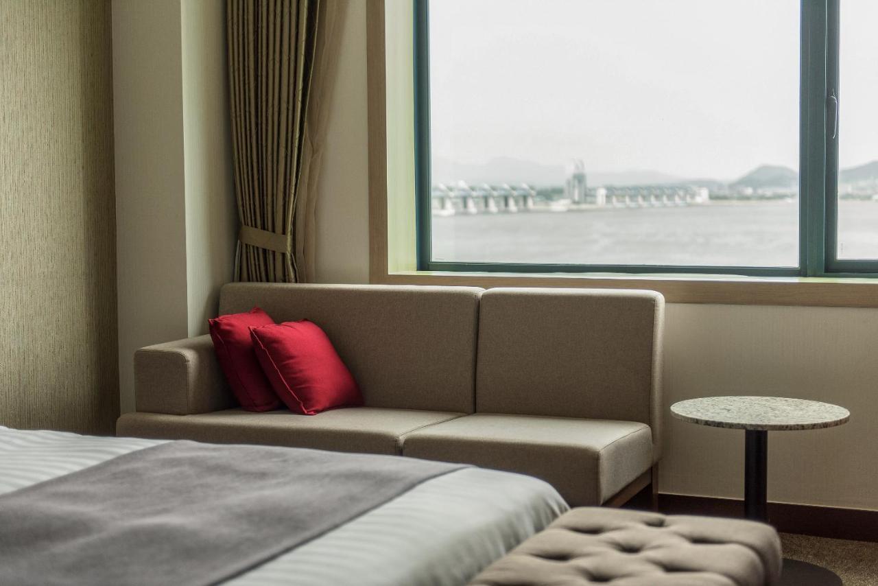 แชงเกรีย บีช ทัวริสต์ โฮเต็ล Hotel มกโพ ภายนอก รูปภาพ