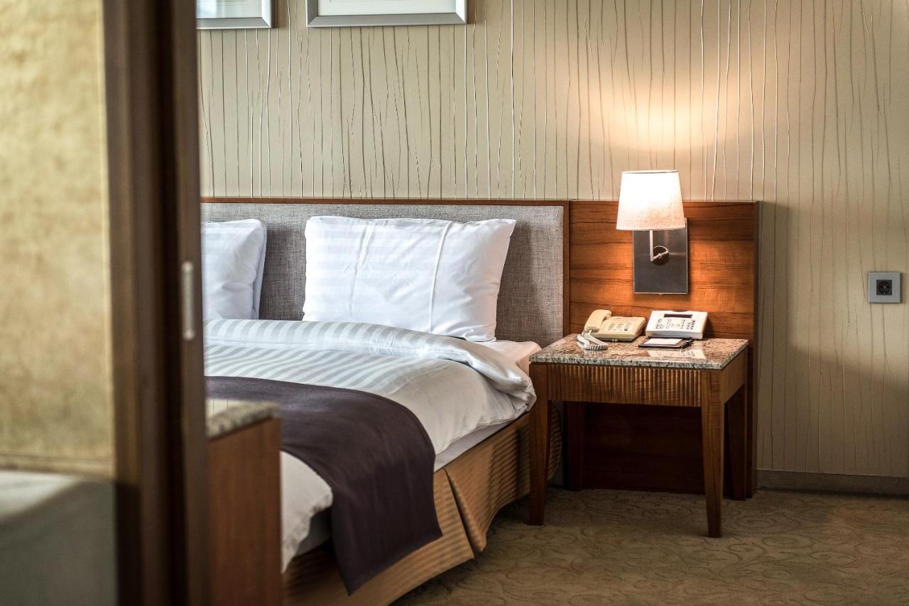 แชงเกรีย บีช ทัวริสต์ โฮเต็ล Hotel มกโพ ภายนอก รูปภาพ