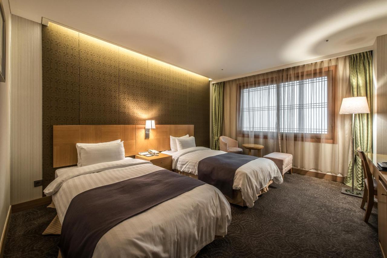แชงเกรีย บีช ทัวริสต์ โฮเต็ล Hotel มกโพ ภายนอก รูปภาพ