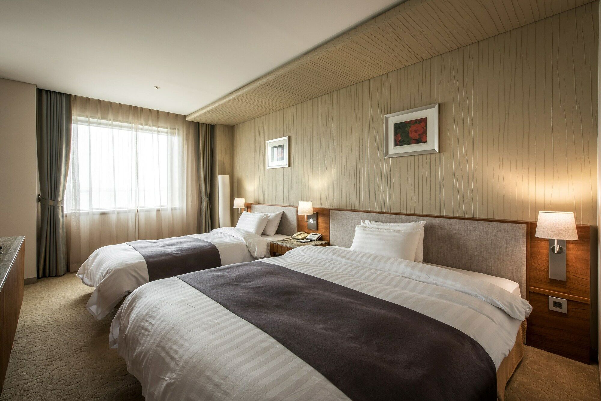 แชงเกรีย บีช ทัวริสต์ โฮเต็ล Hotel มกโพ ภายนอก รูปภาพ
